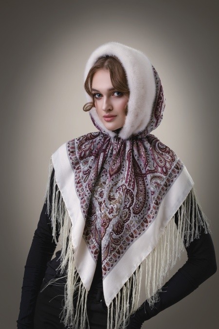 Меховой маст-хэв аксессуар сезона 2015-2016